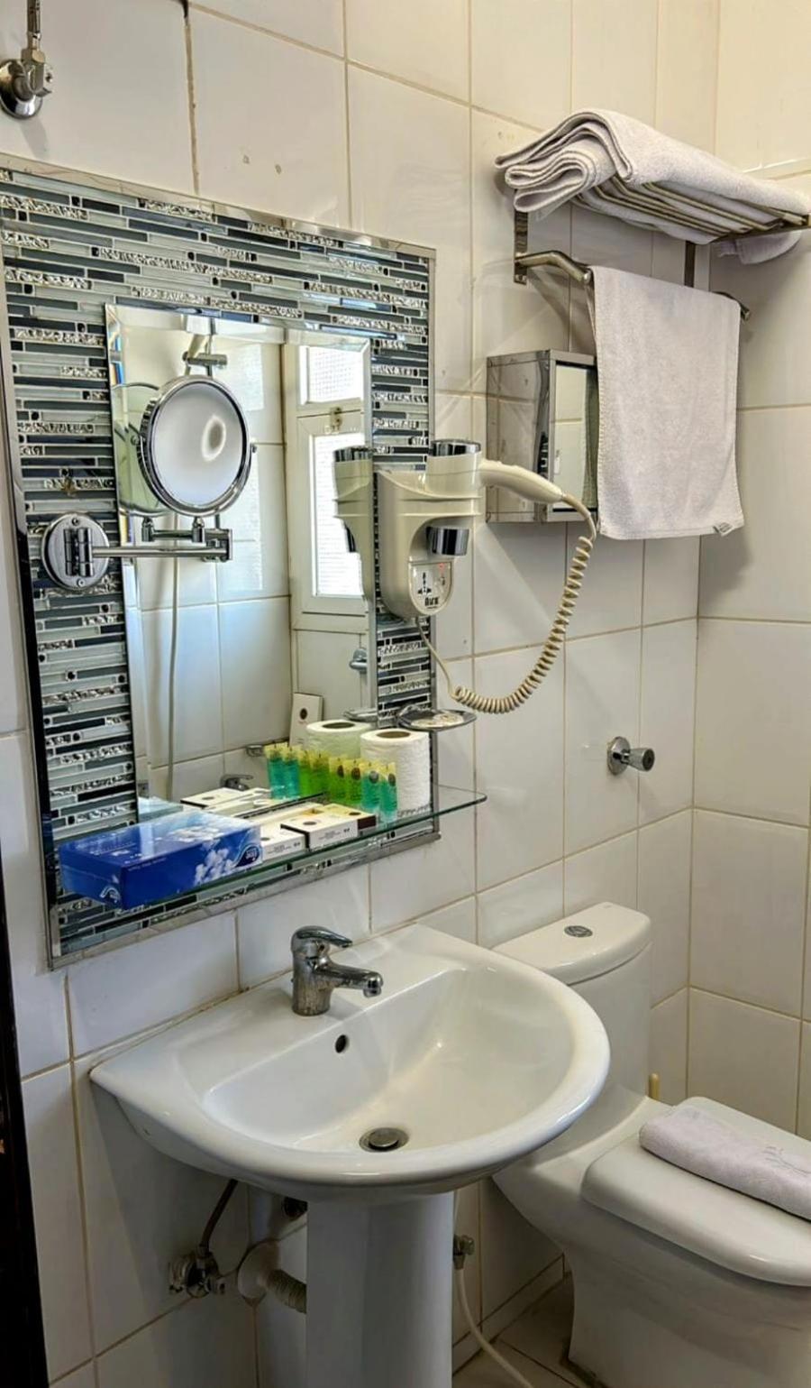 Al Mokhmalia Serviced Apartments Medína Exteriér fotografie