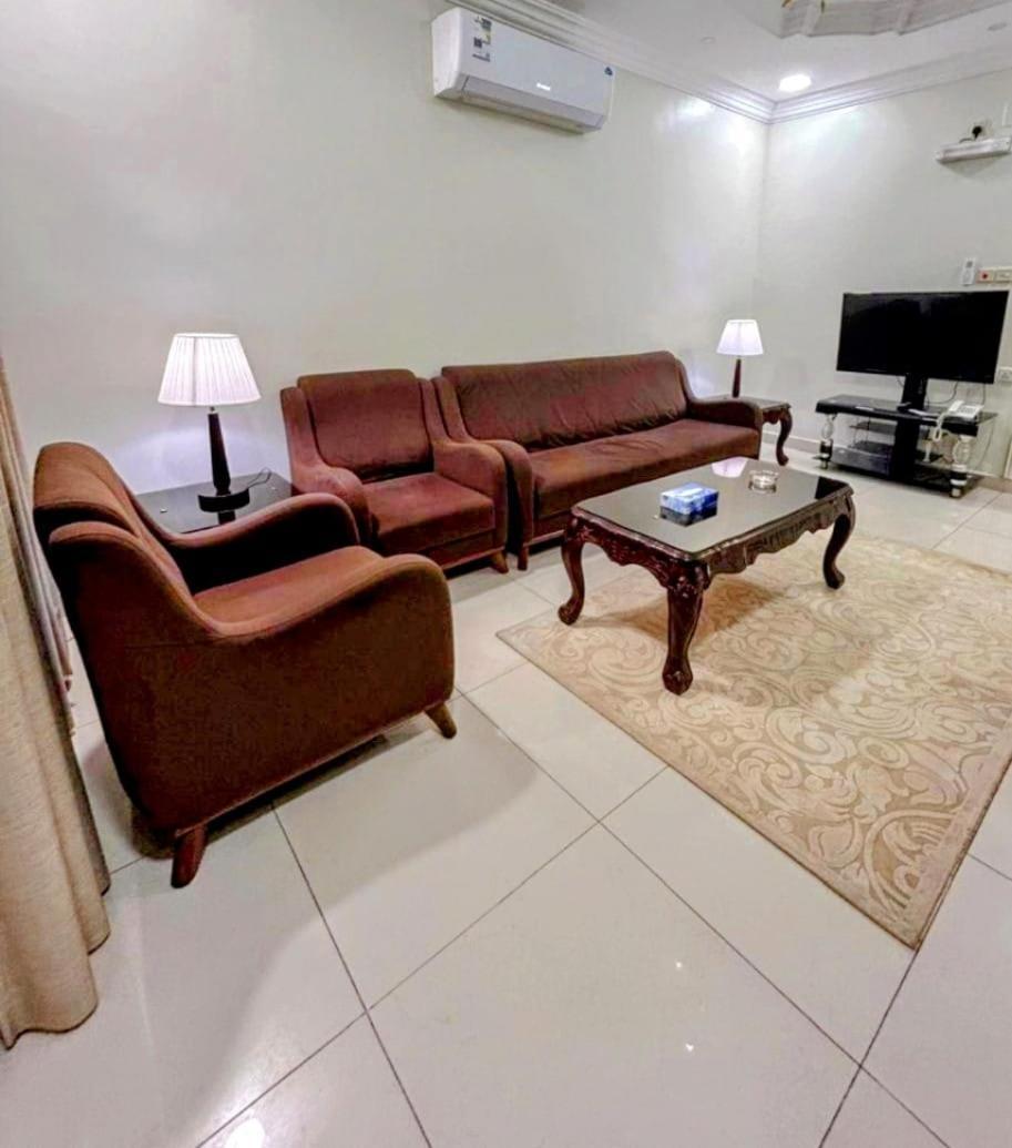 Al Mokhmalia Serviced Apartments Medína Exteriér fotografie